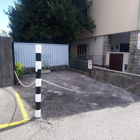 Il Meglio Al Minimo Apartment Lecco Bagian luar foto