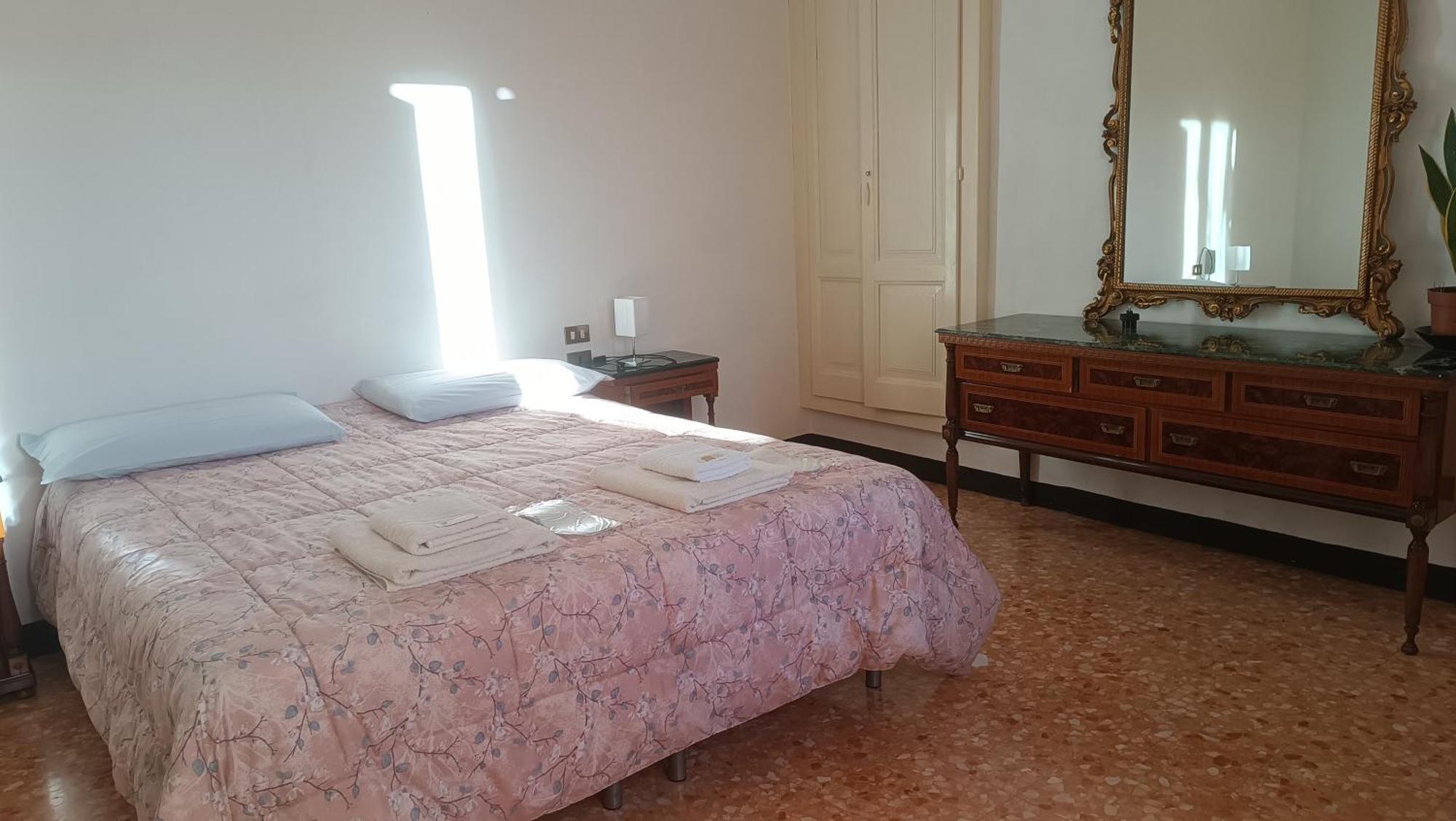 Il Meglio Al Minimo Apartment Lecco Bagian luar foto